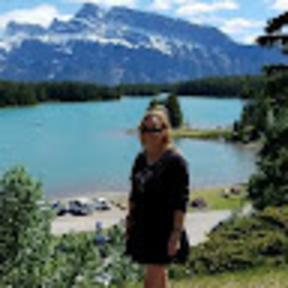 Meet your Posher, Carol